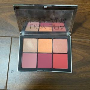 NARS WANTED II CHEEK PALETTE
